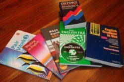 school-books-99476_1920